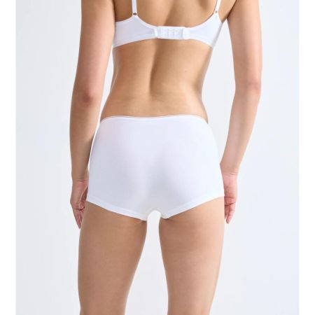 FEEL SENSATIONAL SHORT 02 0003 WIT