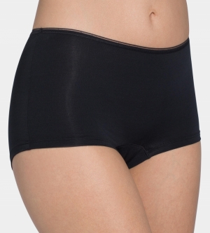 FEEL SENSATIONAL SHORT 02 0004 ZWART