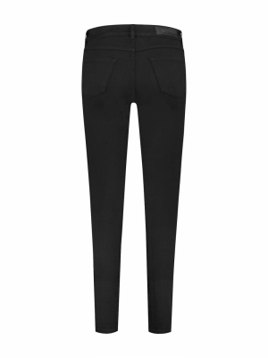 IVY 001 Black