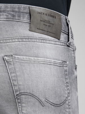 110520 Slim 188778 Grey Den