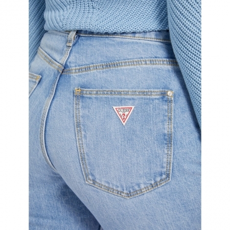 MOM JEAN AULI AUTHENTIC LIGHT.