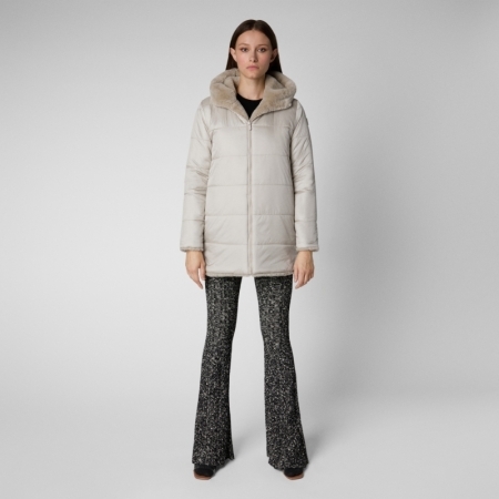 BRIDGET  40019 RAINY BEIGE