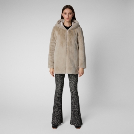 BRIDGET  40019 RAINY BEIGE
