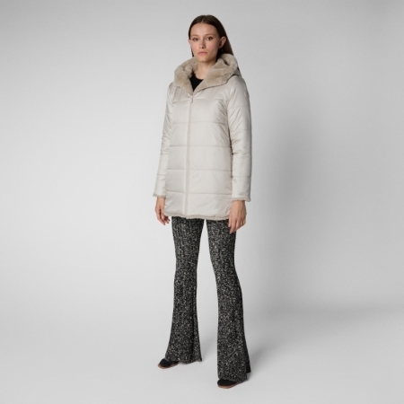 BRIDGET  40019 RAINY BEIGE