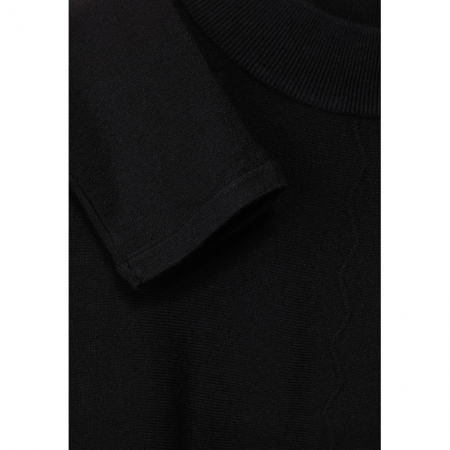  10001 Black
