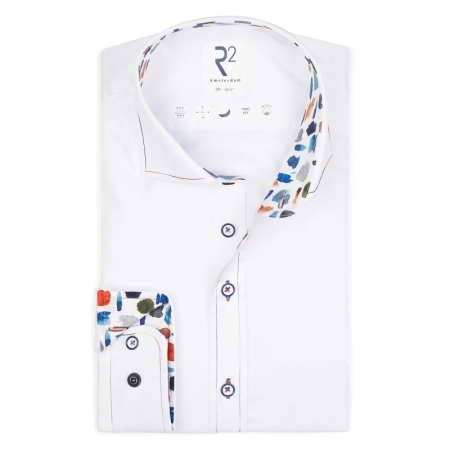  004 WHITE