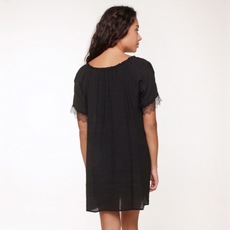 TUNIEK KORTE MOUW 02 ZWART