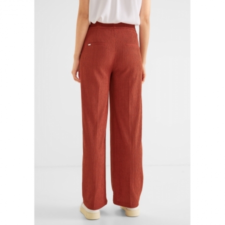 14914 foxy red