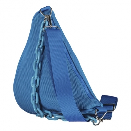  BLUE ROYAL