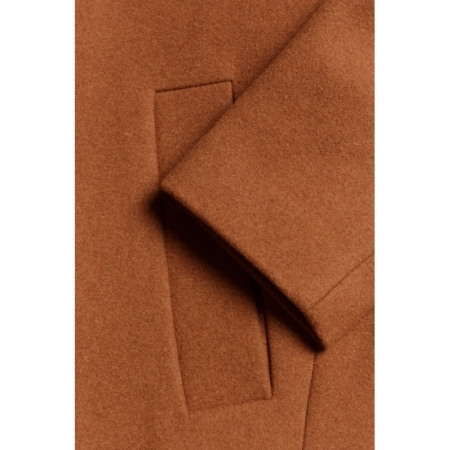 181246 Umber