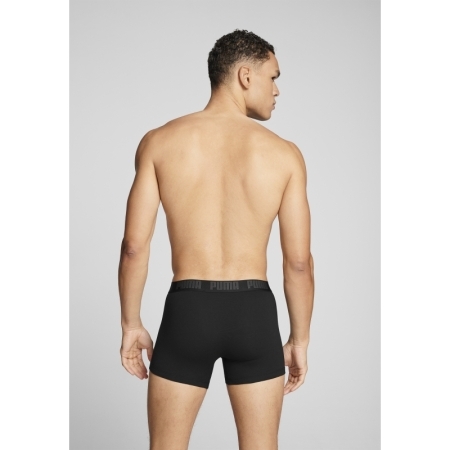 002 Black / Pha