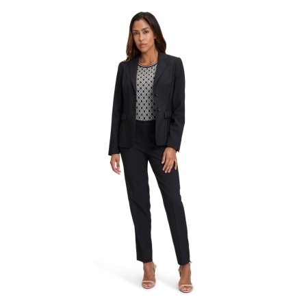 9045 Black