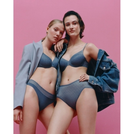 Signature Sheer WHP EX 00XX Cloudy Blue