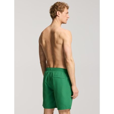 7027 green cano