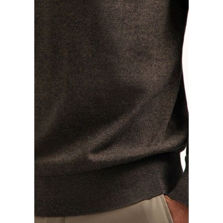  044 Taupe