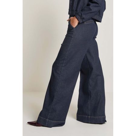D156 Indigo Blue