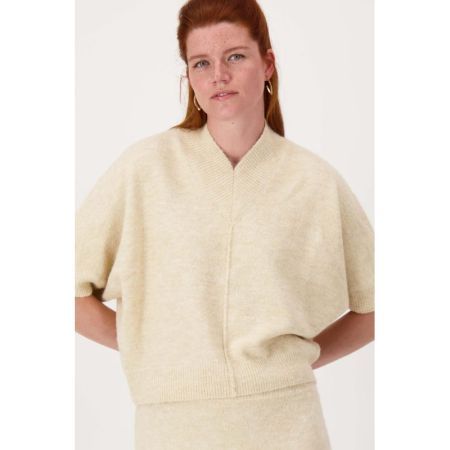 1016 beige