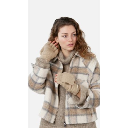 24 light brown