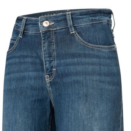 D834 authentic