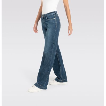 D834 authentic