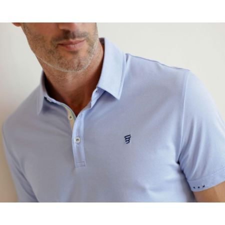 018 LIGHT BLUE