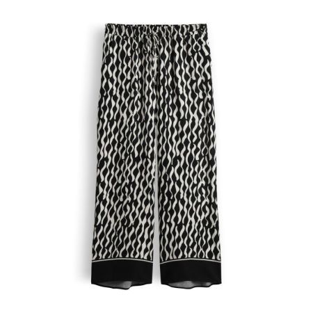 900 black