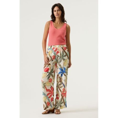  1005-coral crus