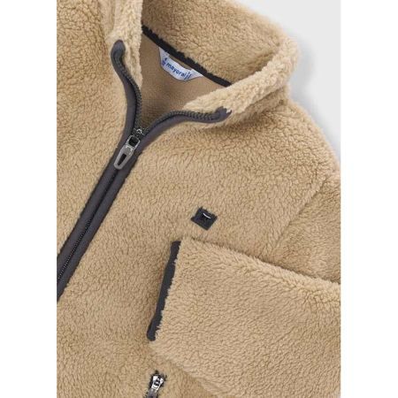  8 Hazelnut