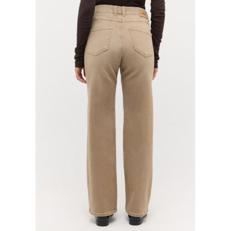 LARA 47658 DESERT BEIGE USED