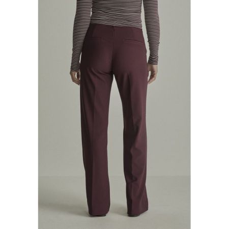 L32 434 Burgundy Re