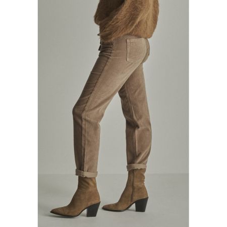 L30 204 Camel -