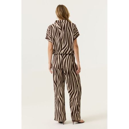 9343-warm brown