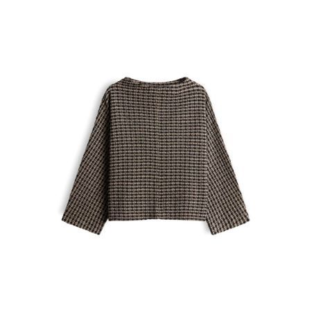 900 black